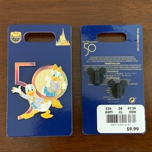 Disney World 50th Anniversary Donald & Daisy Duck Pin